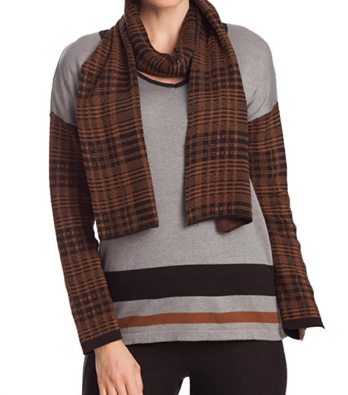 Houndstooth V-Neck W/ Scarf In Black Multi