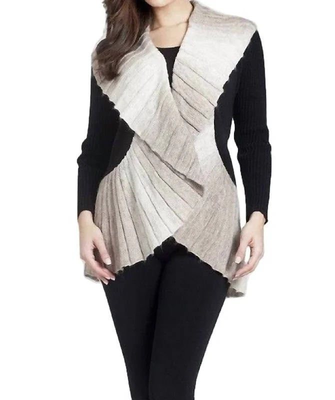 Signature Wrap Sweater In Taupe/white