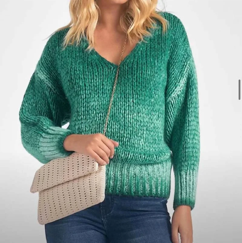 V Neck Chunky Sweater In Green