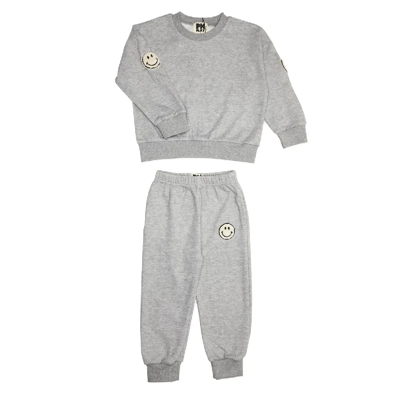 SMILEY FACE PATCH SWEATSHIRT AND SWEATPANTS SET