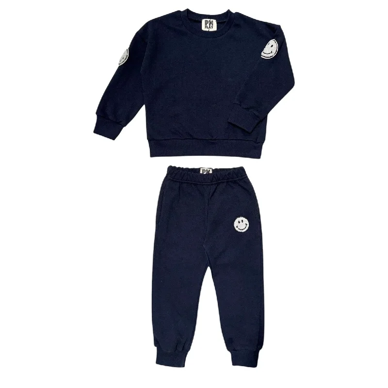 SMILEY FACE PATCH SWEATSHIRT AND SWEATPANTS SET